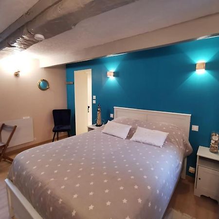 Apartmán Le Rez De Jardin Honfleur Exteriér fotografie