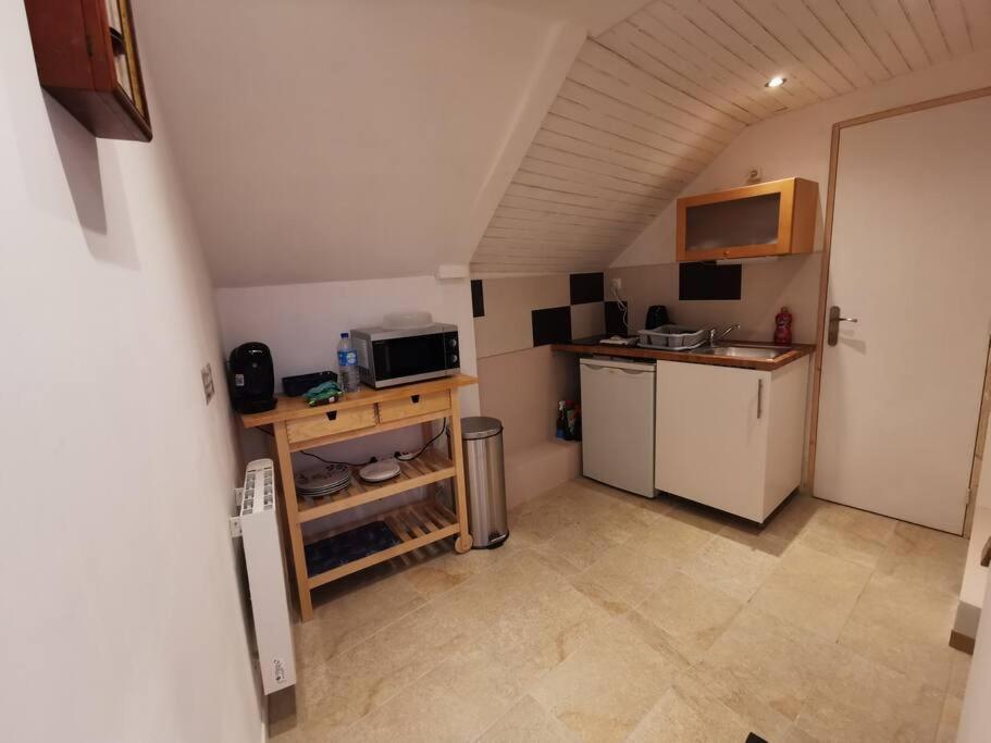 Apartmán Le Rez De Jardin Honfleur Exteriér fotografie